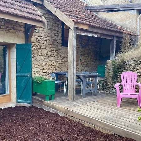 Lascaux Countryside 4 People 몽티냑