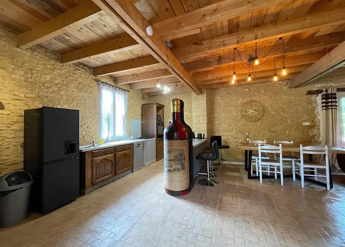 Lascaux Countryside 4 People Semesterbostad *